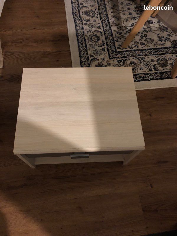 Table de chevet (image 2)