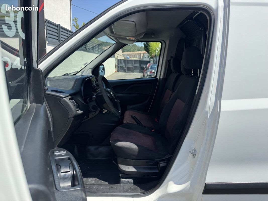 Fiat doblo ii cargo 1.3 multijet 90 pack 2015 (image 10)