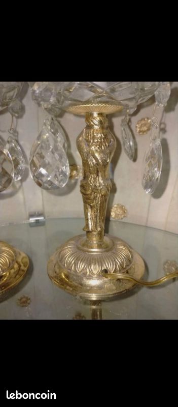 Paire de lampes de table femmes dorées laiton portant coupelles verres transparent luminaire lumière lustre vintage (image 4)