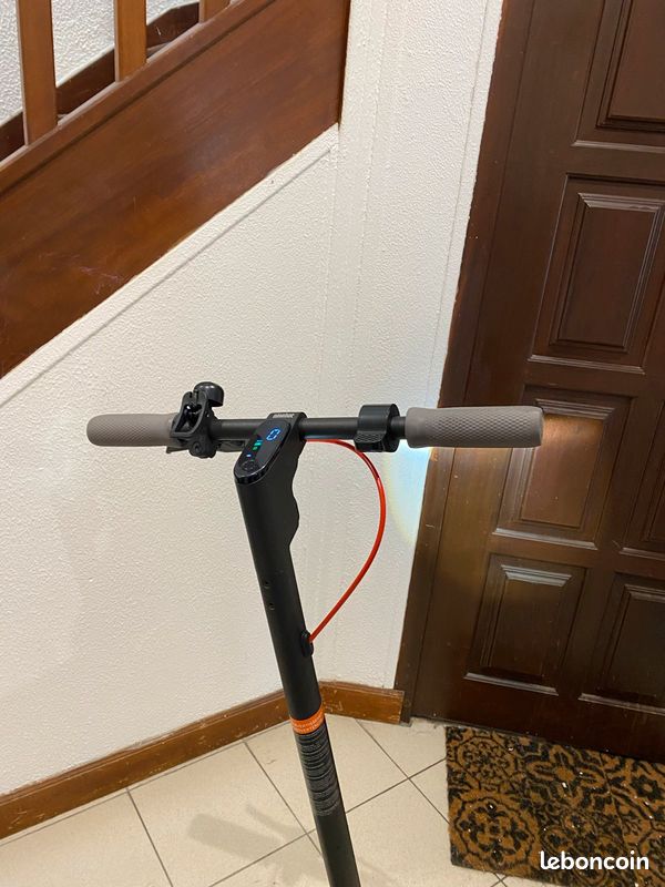 Trotinette électrique Ninebot avec son facture d’achat (image 4)