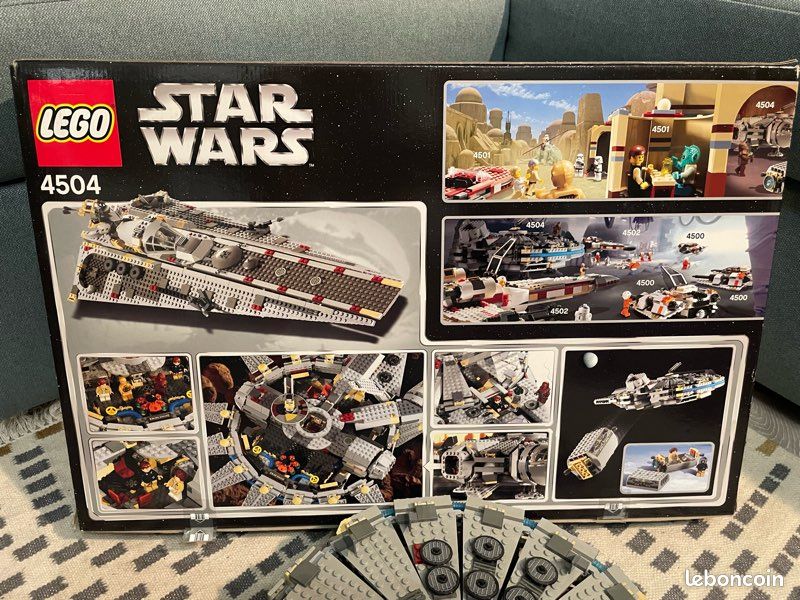 Lego Star Wars 4504 Millennium Falcon (image 4)