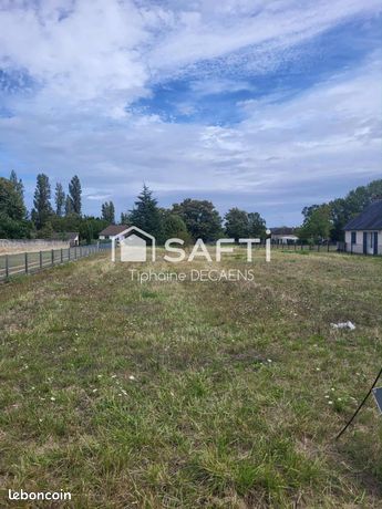 Terrain 2350 m² TAVANT