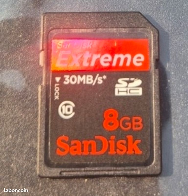 Sandisk SDHC 8GB Extrême 30MB/s (image 1)