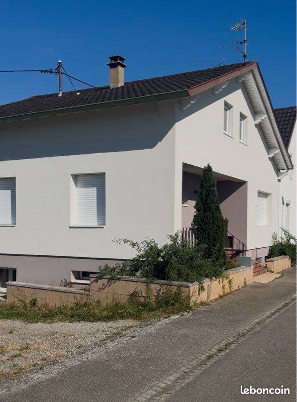 Maison 5 pièces 93 m² · à Village-Neuf · 93 m² · 1 300 €/mois