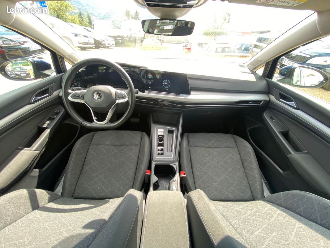VOLKSWAGEN Golf 8 - 1.0 eTSI 110ch LIFE DSG (image 12)