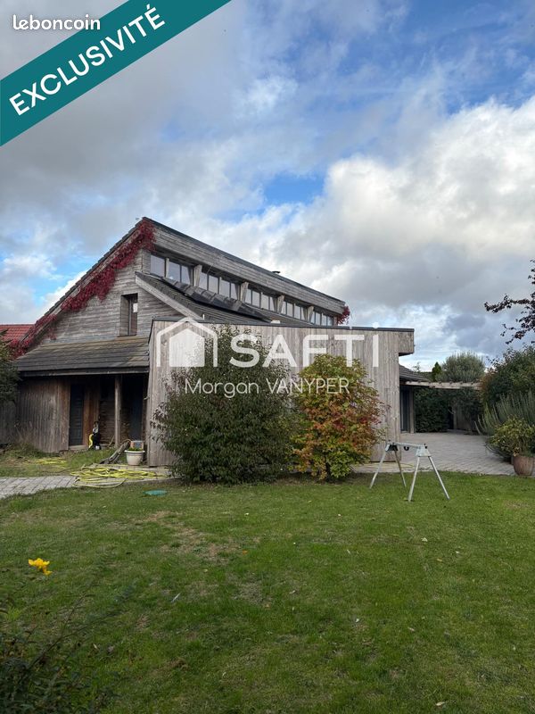 Maison 6 pièces 150 m² · à Saint-Floris · 150 m² · 399 000 €