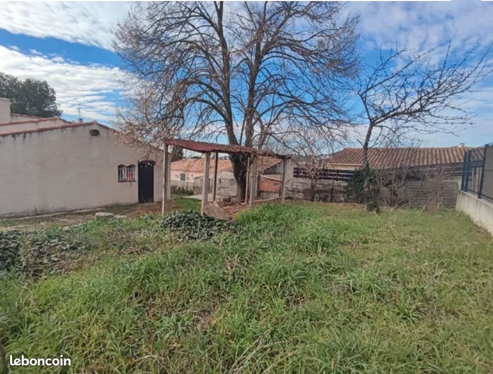 Terrain 230m2 · à Gardanne · 169 900 €