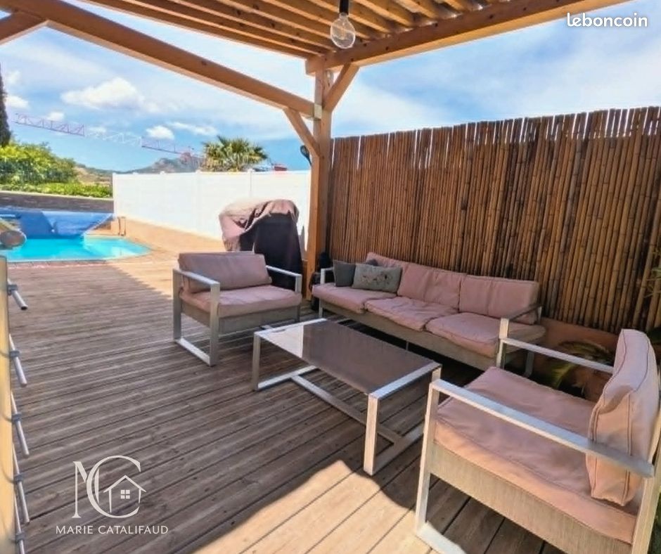 Maison 5 pièces 126 m² · à Roquebrune-sur-Argens · 126 m² · 488 500 €