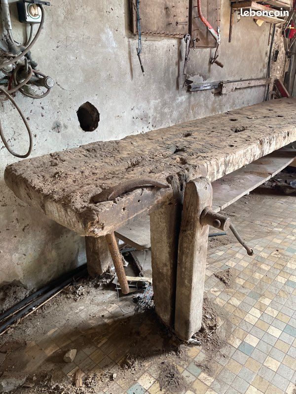 Établi ancien en bois (image 2)