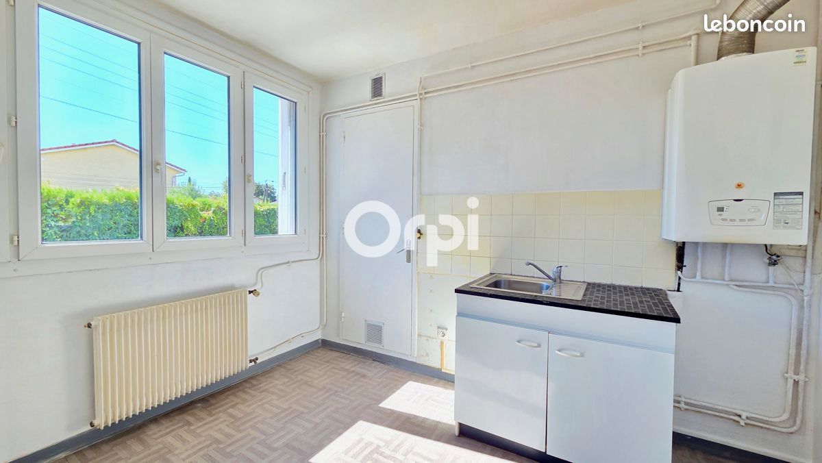 Appartement 4 pièces 72 m² · à Décines-Charpieu · 72 m² · 145 000 €