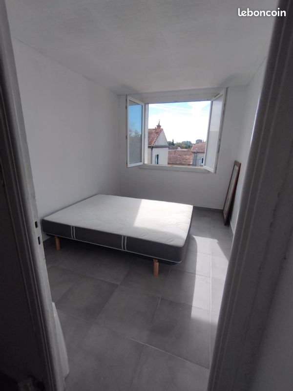 Appartement a louer avignon - 3 pièce(s) - 47 m2 - Surfyn