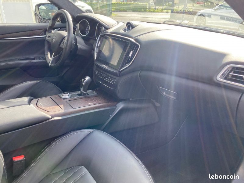 Maserati GHIBLI 3.0 V6 275CH DIESEL (image 15)