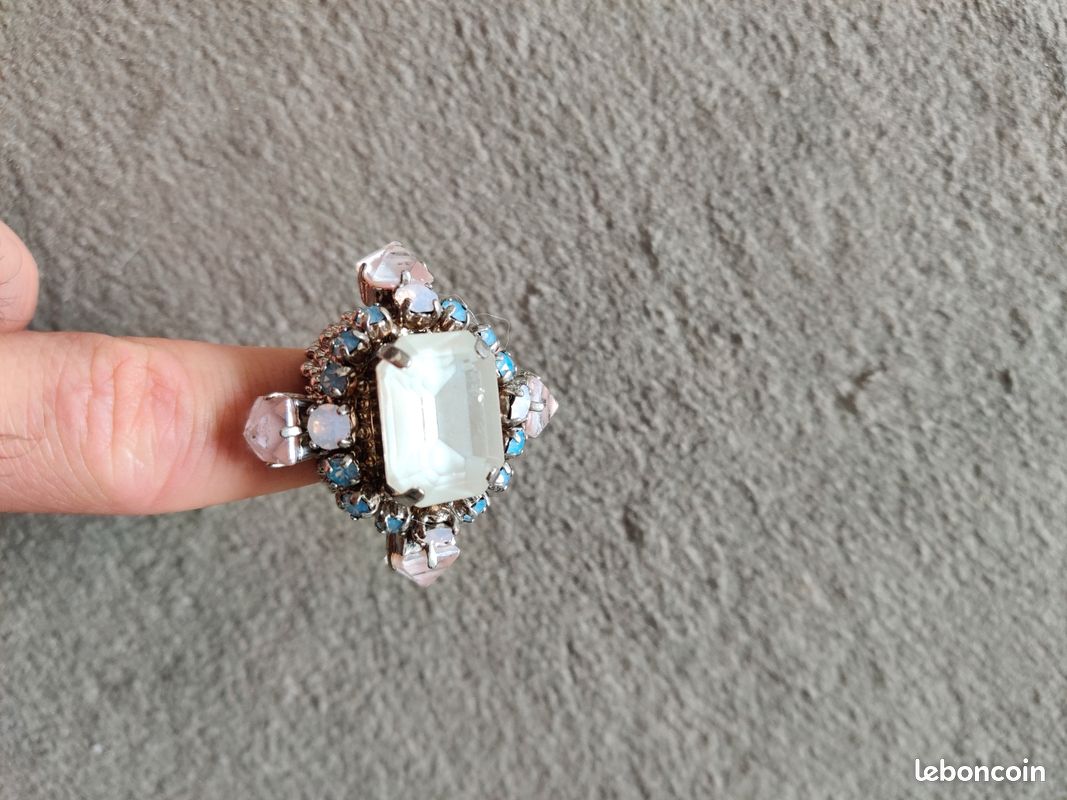 Bague fantaisie marque On aura tout vu (image 5)