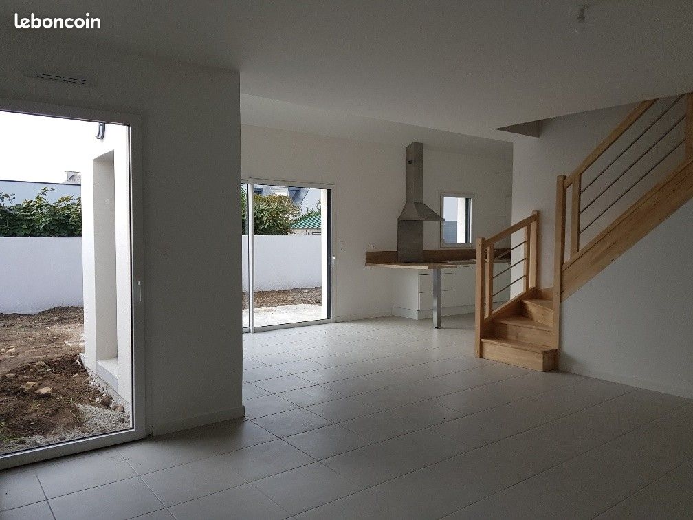 Maison 5 pièces 115 m² · à Belz · 115 m² · 1 260 €/mois