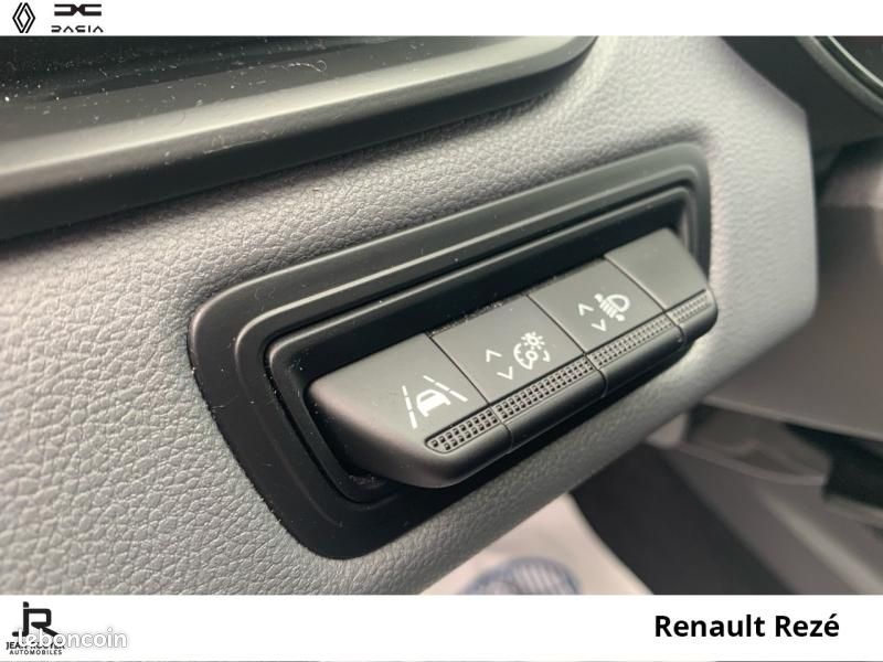 Renault Clio 1.0 SCe 65ch Authentic (image 17)