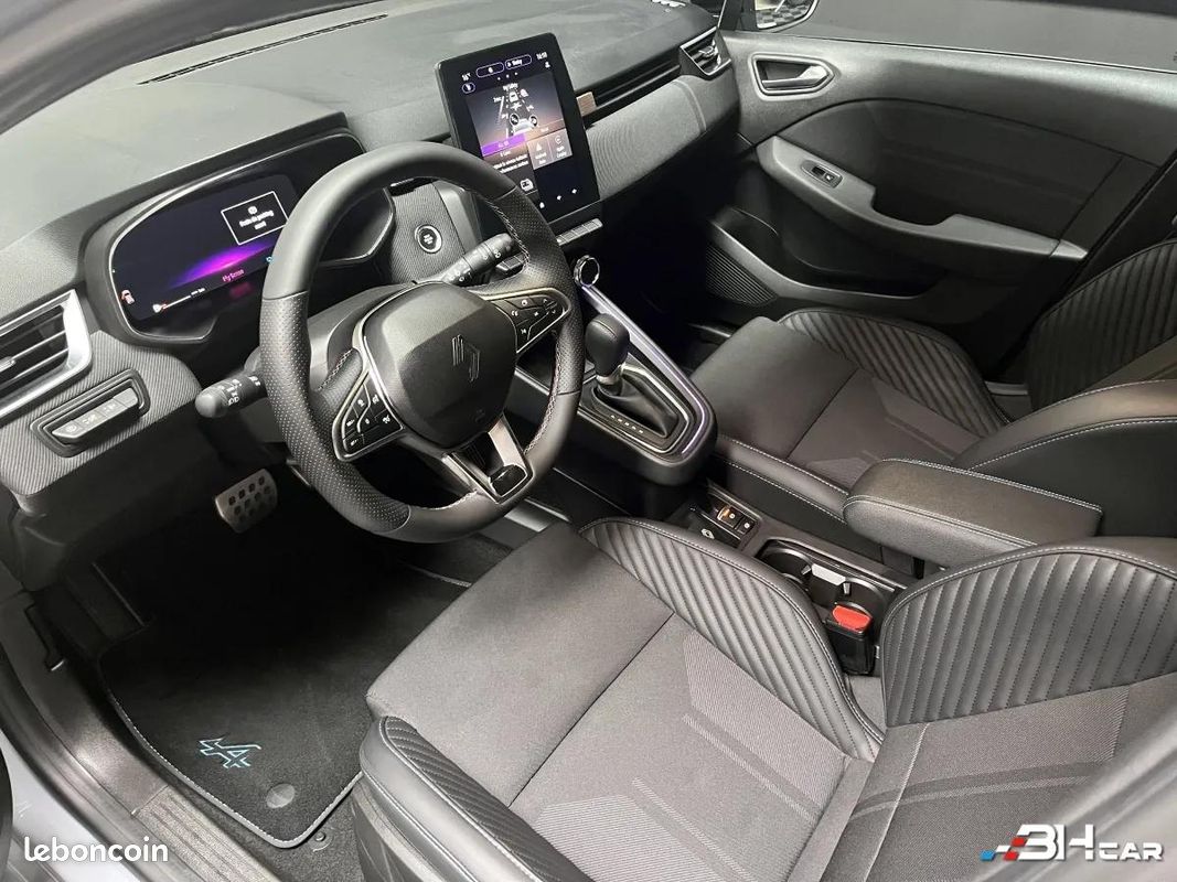 Renault Clio 1.6 E-Tech 145ch Full Hybrid Esprit Alpine (image 5)