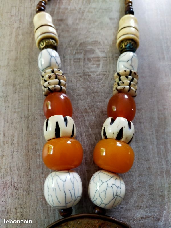 Joli collier ancien (image 3)