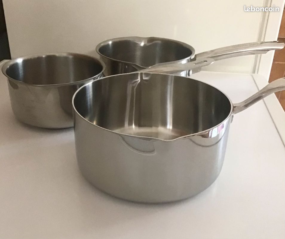 Casserole Induction avec Bec Verseur 18 cm, Casserole Inox 2 Litre