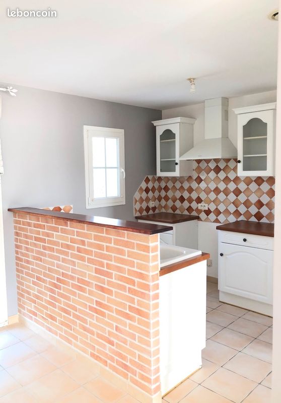 Maison 4 pièces 87 m² · à Aubigny-les Clouzeaux · 86,9 m² · 850 €/mois