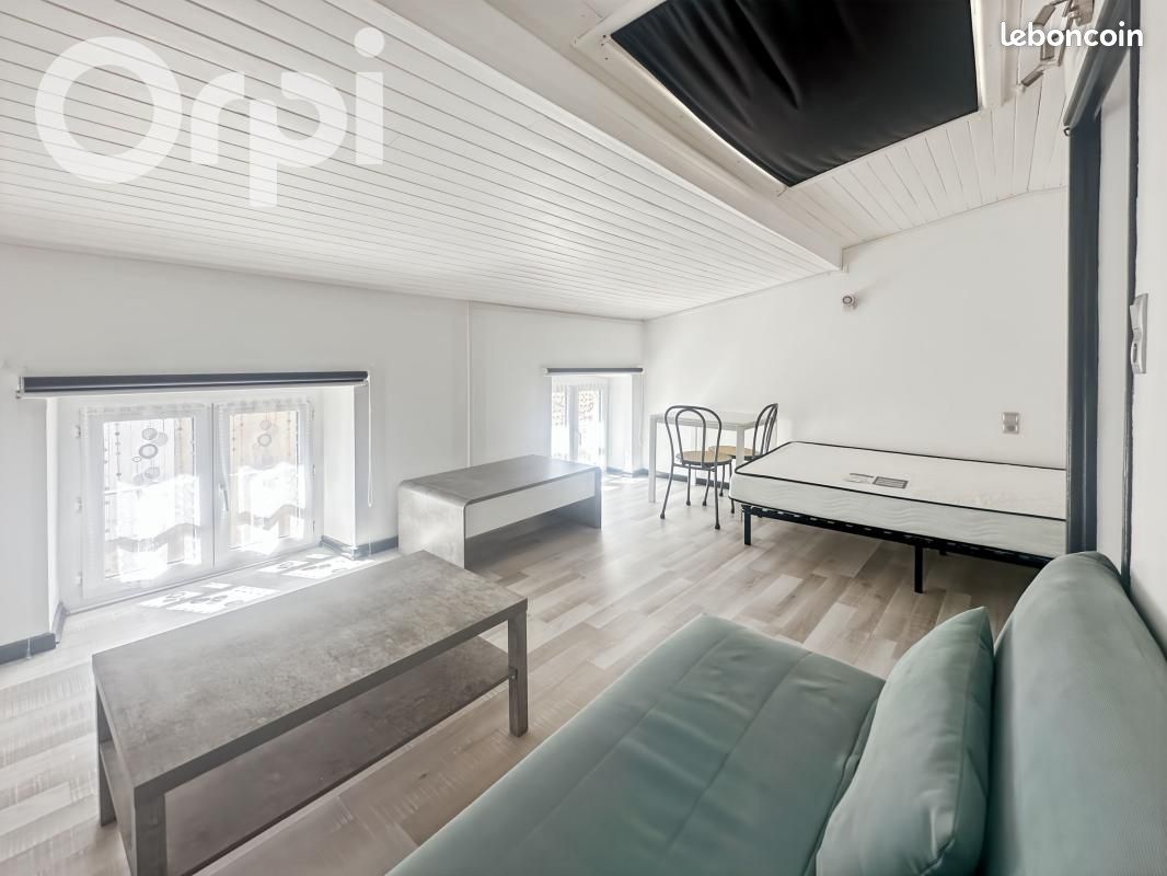 Appartement 1 pièce 22 m² · à Aubenas · 22 m² · 420 €