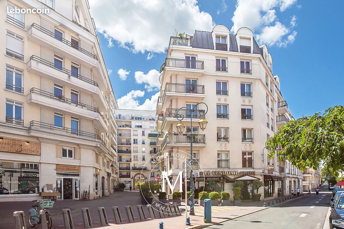 Appartement 2 pièces 47 m² · à Montrouge · 46,9 m² · 1 320 €/mois