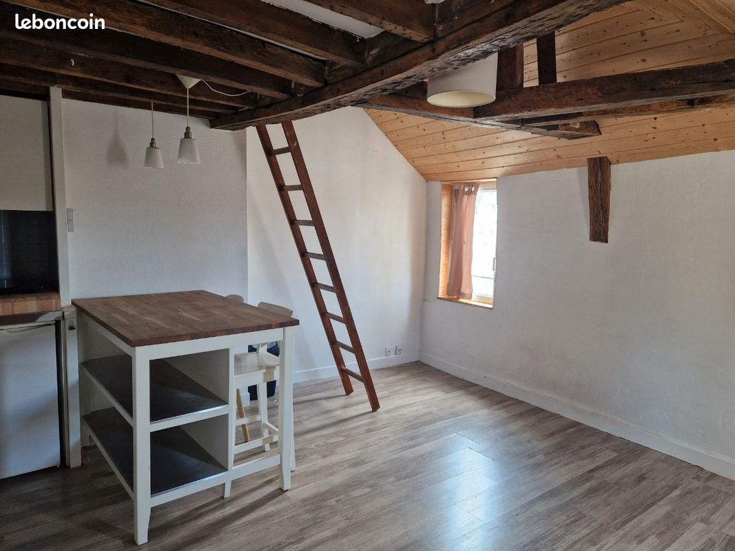 Appartement 1 pièce 18 m² · à Caen · 18 m² · 500 €