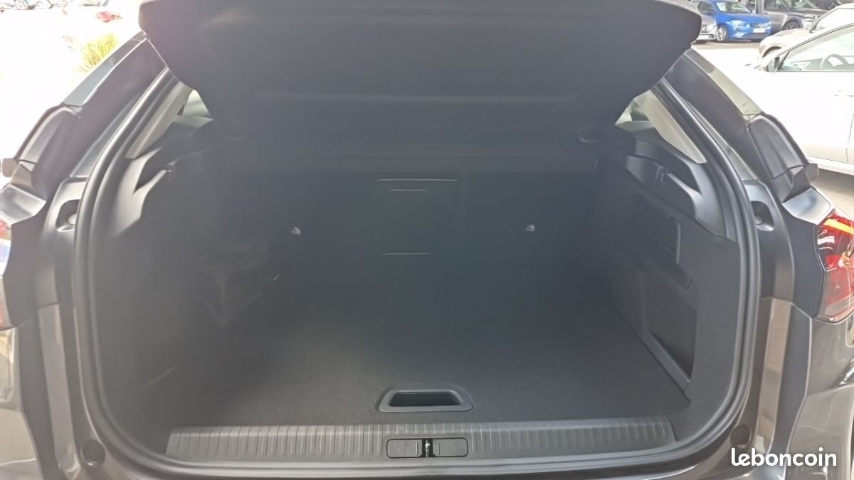 Citroën E-C4 136 CH AUTONOMIE STANDARD AUTOMATIQUE MAX (image 11)