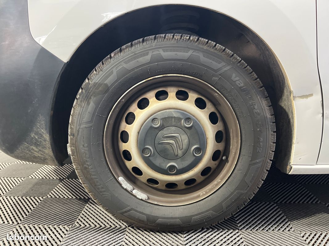CITROEN Jumpy Fg 1.5 BlueHDi 102ch Control - 2020 - Climatisation - Aide au stationnement - Régulateur (image 18)
