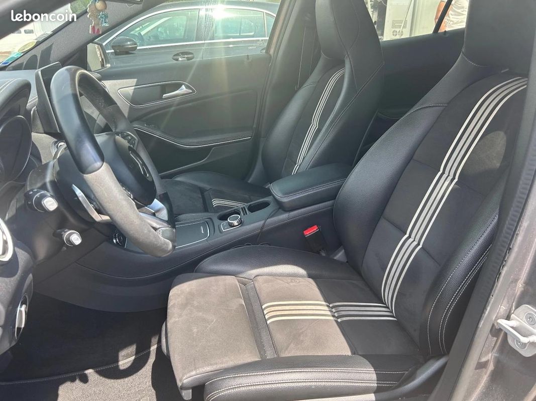 Mercedes Classe Gla AMG Edition 220d 177ch, HAYON ÉLECTRIQUE, TOIT PANORAMIQUE, GPS, CLIM. AUTO (image 16)