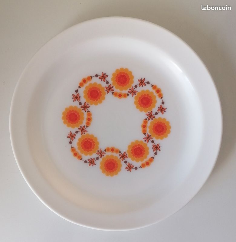Plat de service Arcopal fleurs oranges soleil tournesol (image 1)