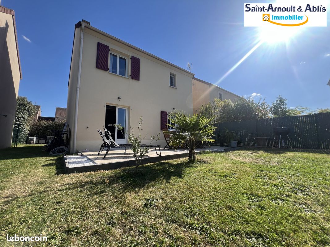 Maison 4 pièces 90 m² · à Ablis · 90 m² · 294 000 €