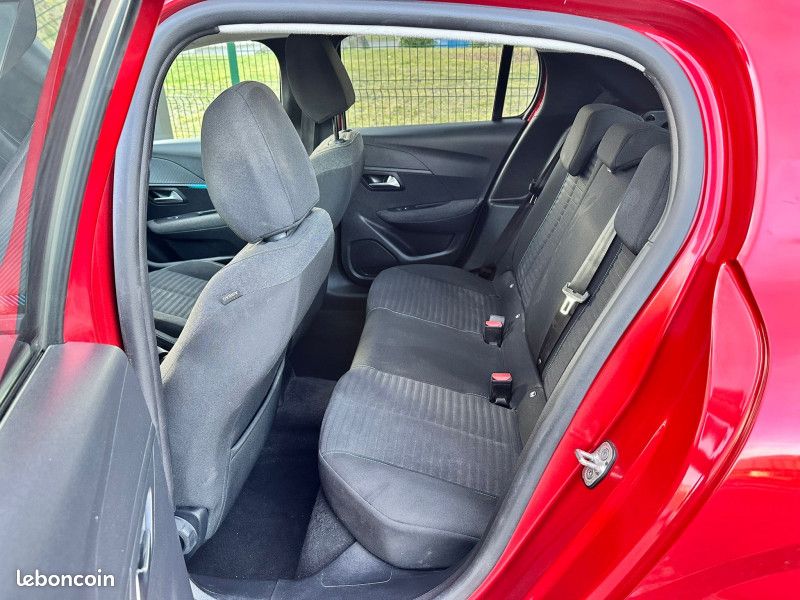 Peugeot 208 1.2 PURETECH 75CH S&S STYLE (image 12)