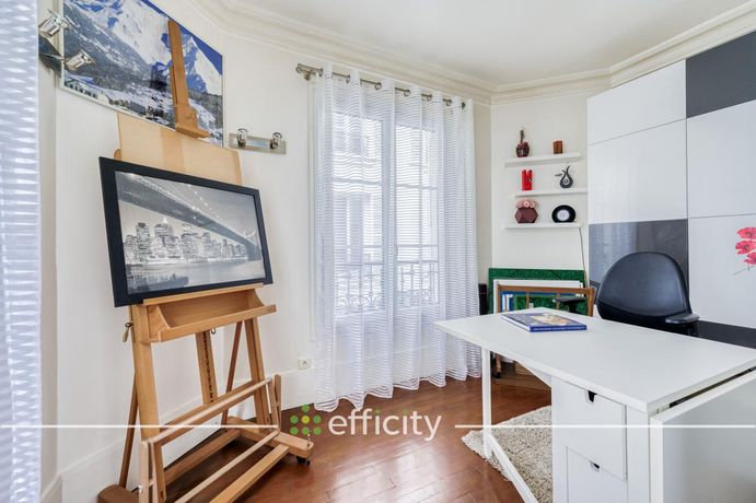 Appartement a louer paris-9e-arrondissement - 4 pièce(s) - 77 m2 - Surfyn