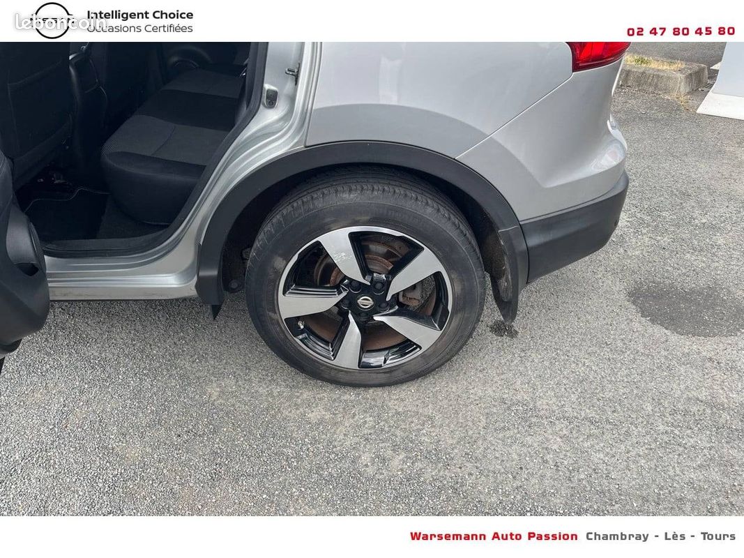 NISSAN Qashqai 1.2 DIG-T 115 N-Connecta (image 12)