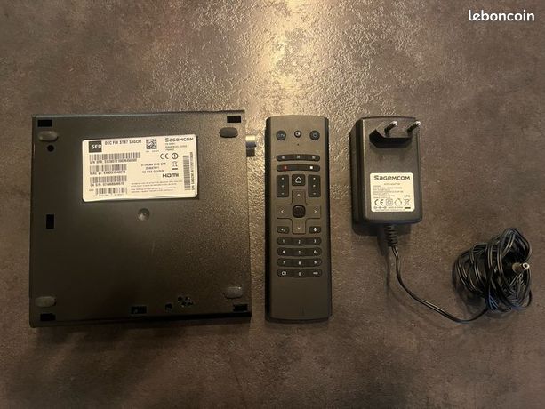 Décodeur SFR La Box TV STB7 4K UHD ( EN BON ETAT