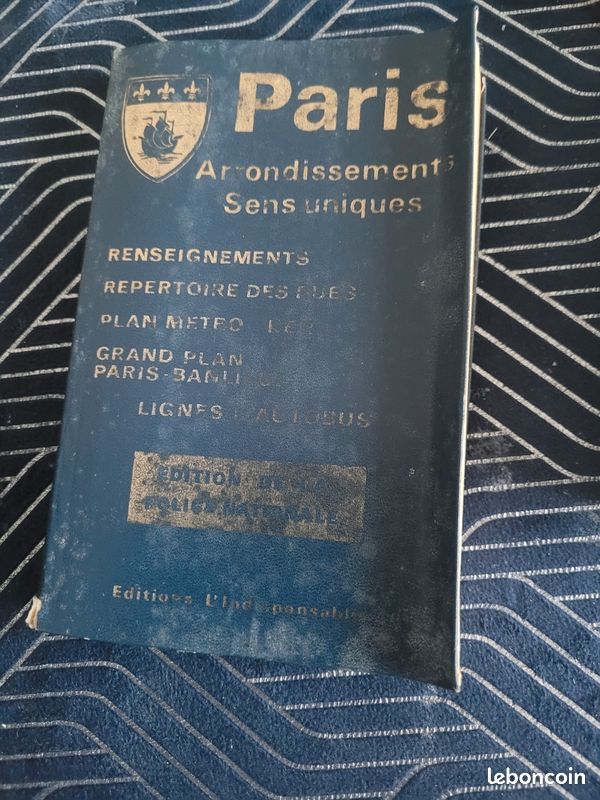 Lot de 2 livres de plans (image 2)