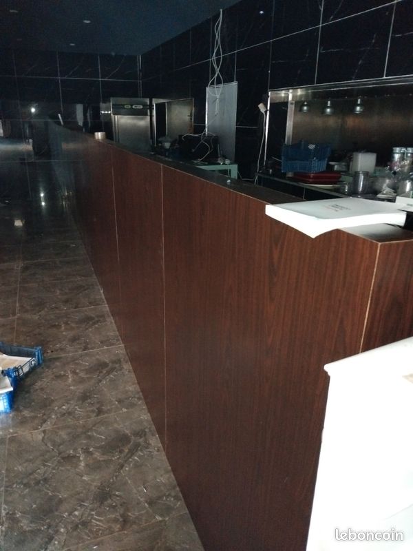 Bar complet (image 1)