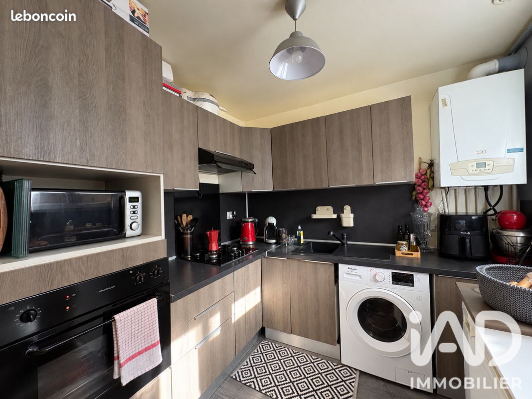 Appartement 2 pièces 45 m² · à Saint-Étienne · 45 m² · 65 000 €