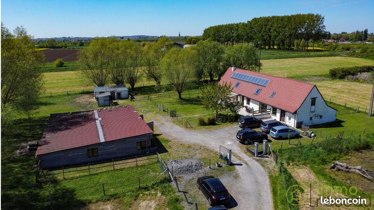 Propriété 6 pièces 215 m²