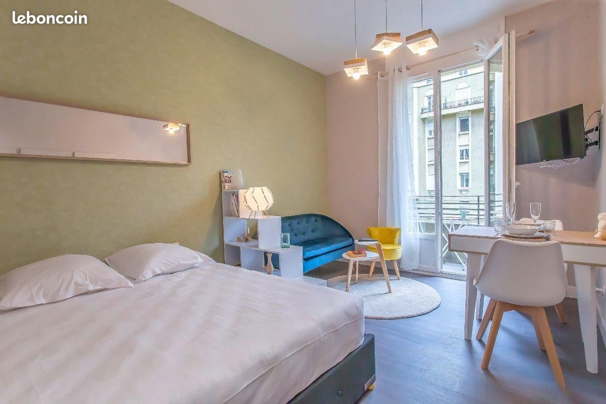 Appartement 1 pièce 19 m² · à Grenoble · 19 m² · 690 €/mois