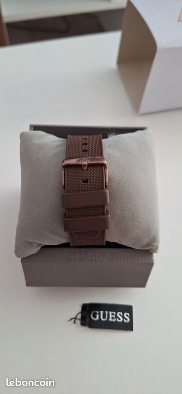 Montre homme GUESS (image 2)
