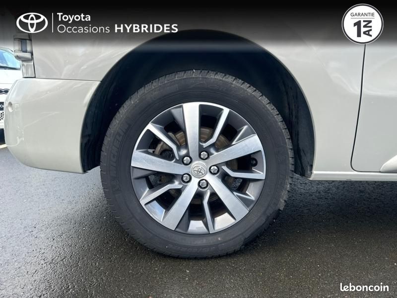 Toyota PROACE Medium 2.0 D-4D 180 Business BVA MY20 (image 16)