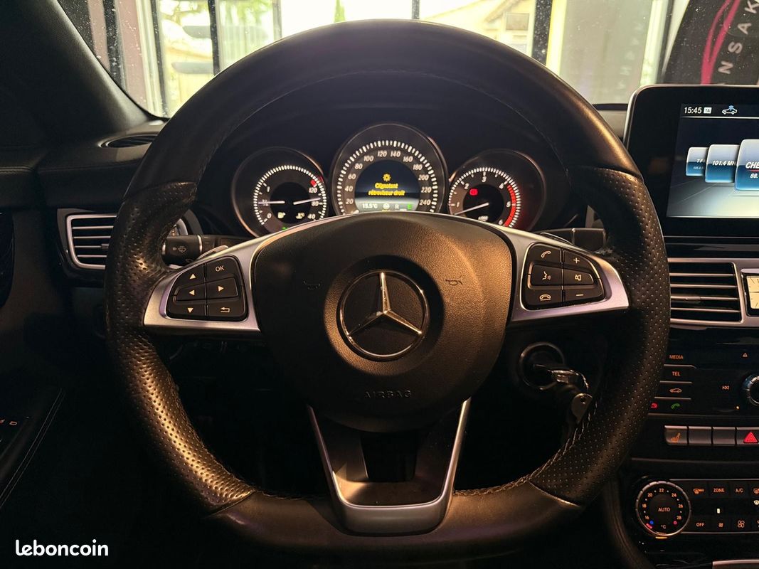 MERCEDES CLASSE CLS COUPE AMG 350d 260ch V6 3.0L 4MATIC BVA9 ANALOG CLOCK (image 25)