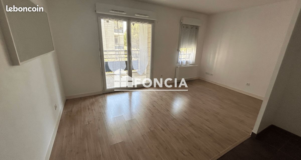 Appartement 3 pièces 55 m² · à Saint-Symphorien-d'Ozon · 55 m² · 925 €/mois