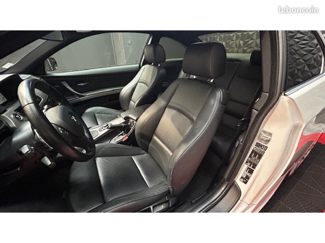 BMW SERIE 3 320d xDrive Coupé Edition M Sport 2.0 184CH GARANTIE 12 MOIS (image 15)