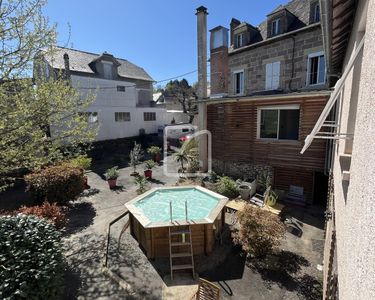 Maison de ville 9 pièces 300 m²