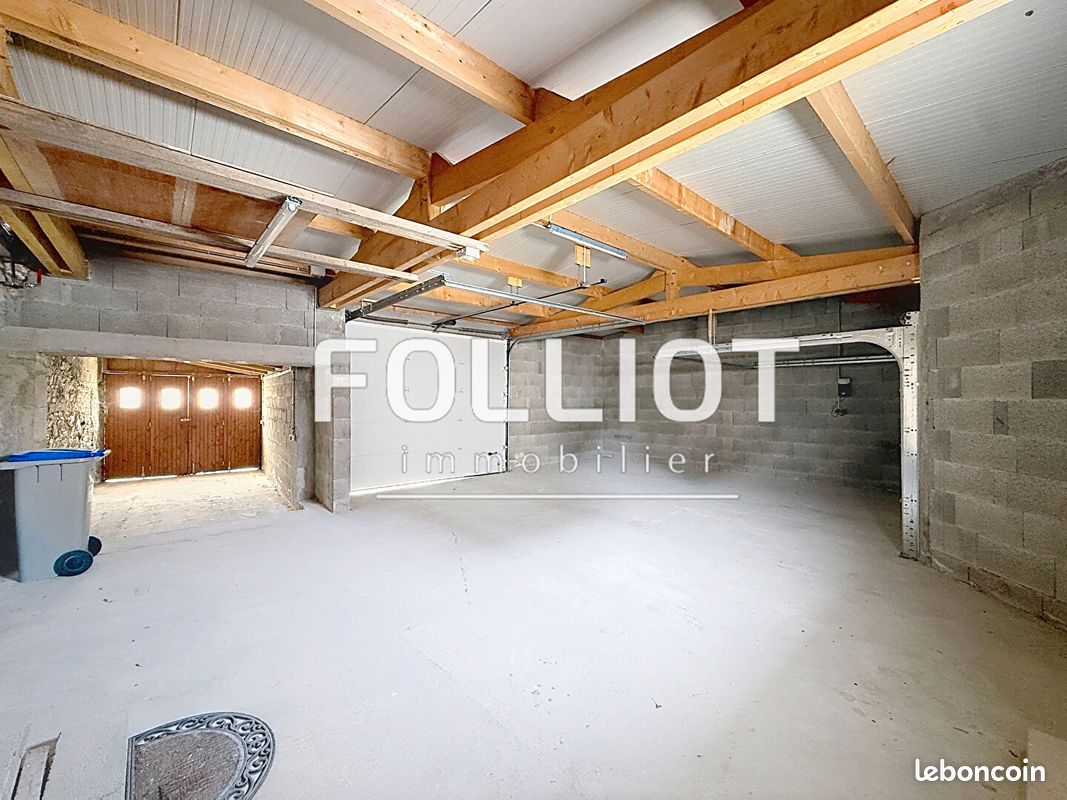 Parking 80 m² · à Saint-Pair-sur-Mer · 80 m² · 97 000 €