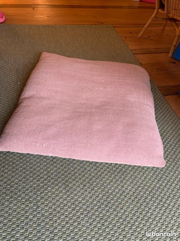 Coussin - pouf de sol (image 4)
