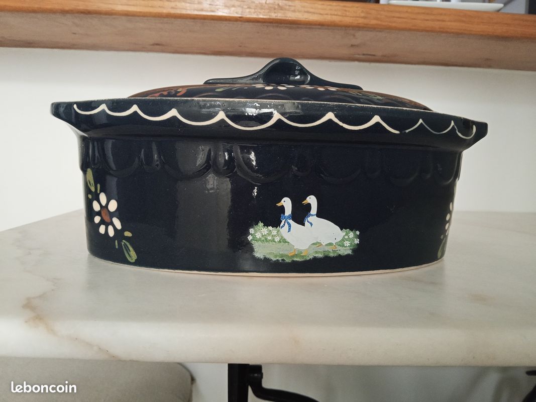 Grande cocotte alsacienne ovale neuve (image 1)