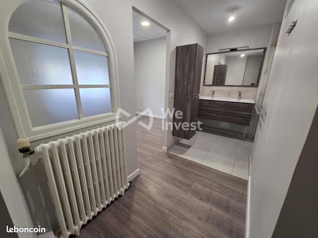 Maison 8 pièces 202 m² · à Coulans-sur-Gée · 202 m² · 228 500 €